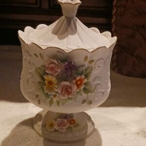 Lefton VINTAGE-Floral Pedestal Dish with Lid - White and Multicolor